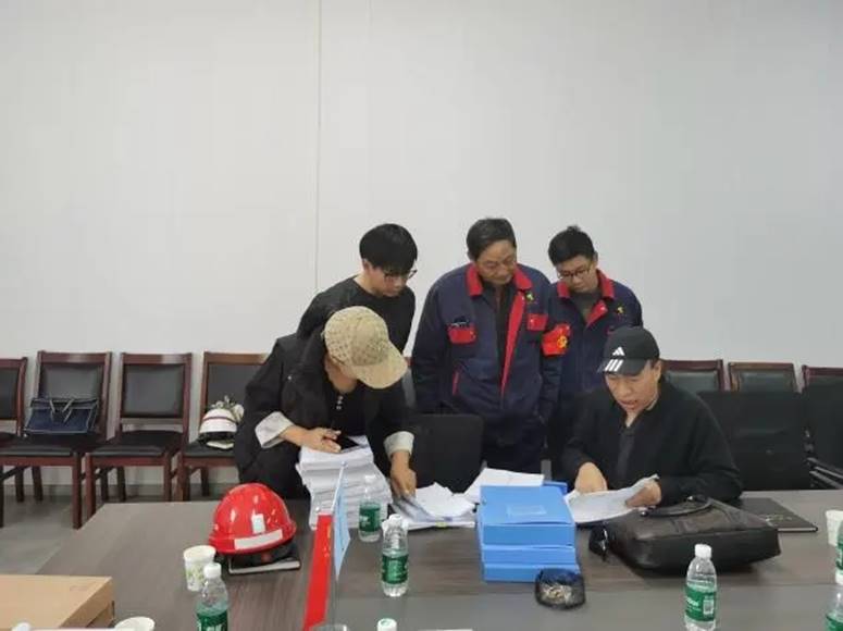 赤峰金通二期電解項(xiàng)目部順利通過赤峰市高新區(qū)國慶節(jié)前安全、質(zhì)量...