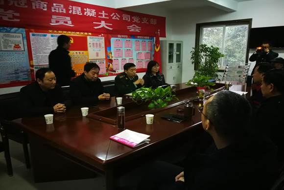 銅官區(qū)區(qū)委常委、人武部到商品混凝土公司開展專項督導(dǎo)工作