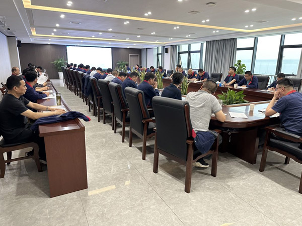 公司召開安全、環(huán)保、職業(yè)衛(wèi)生工作會議 